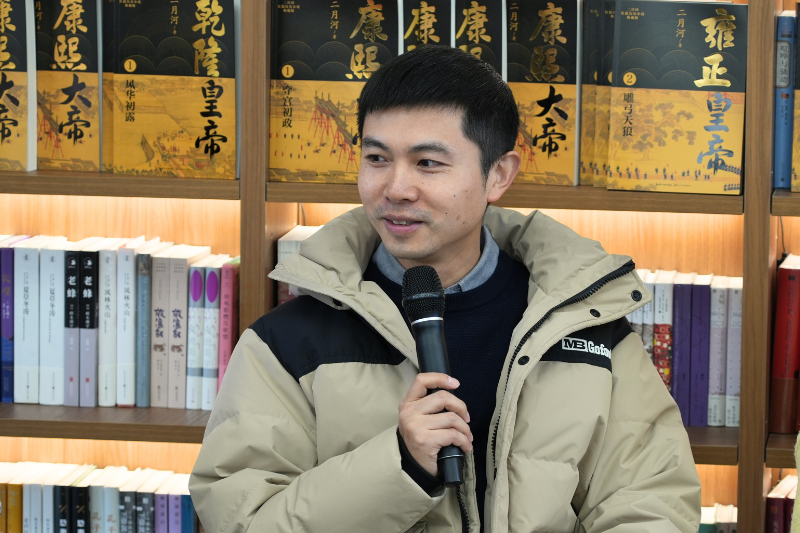 周思成.png